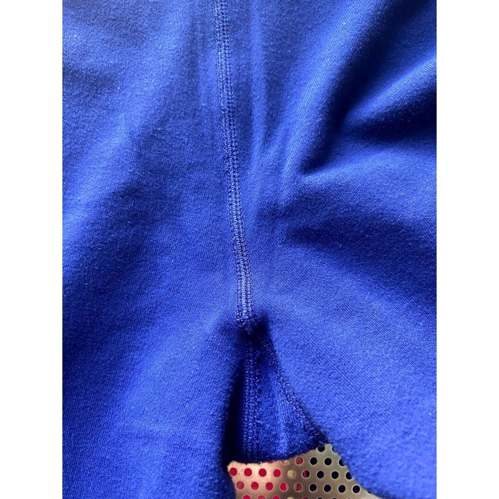 Athleta Purple KickBooty Yoga Pants Size Medium - Picture 7 of 7